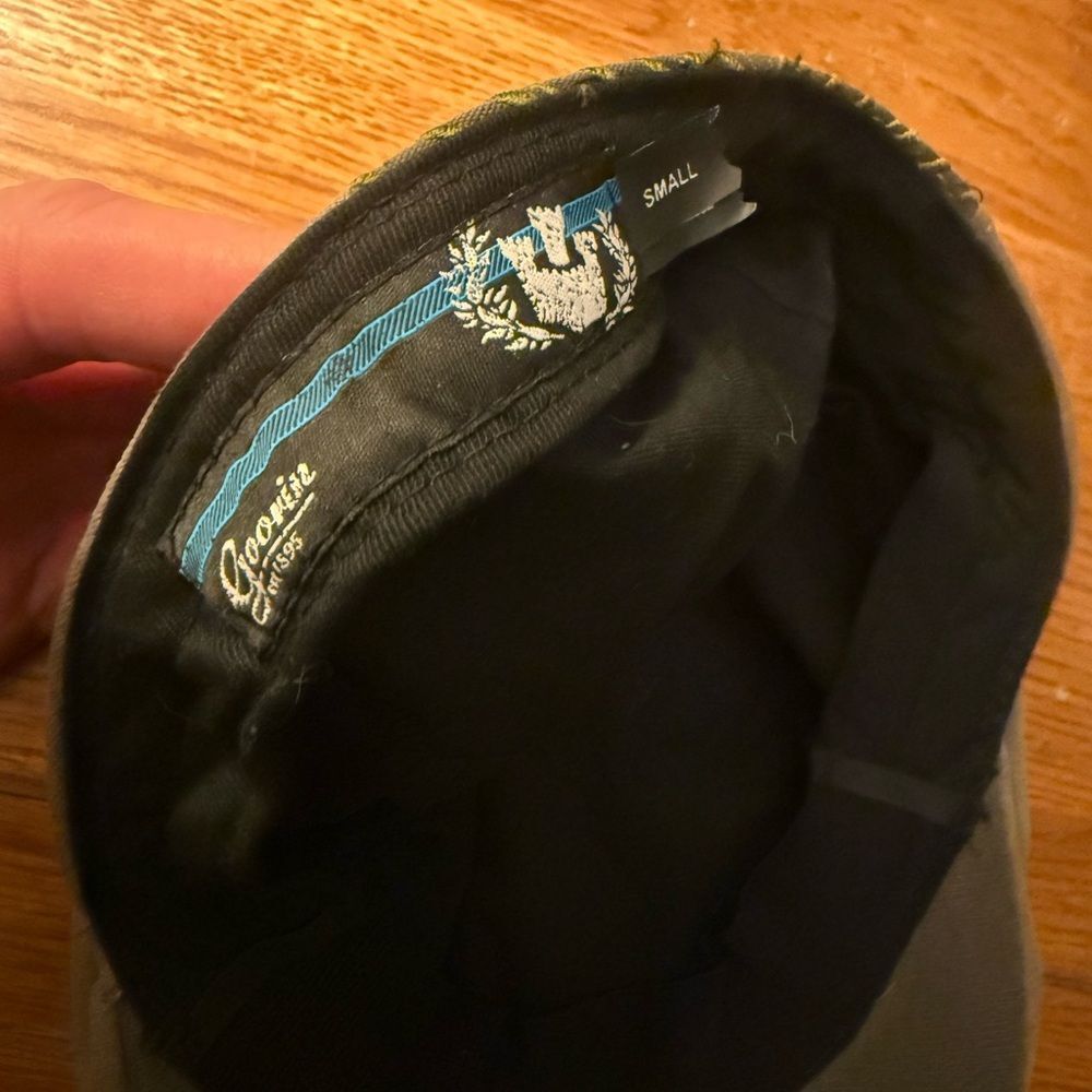 Goorin Brothers Gree/Gray Striped Flat Scally Cap - Picture 6 of 7